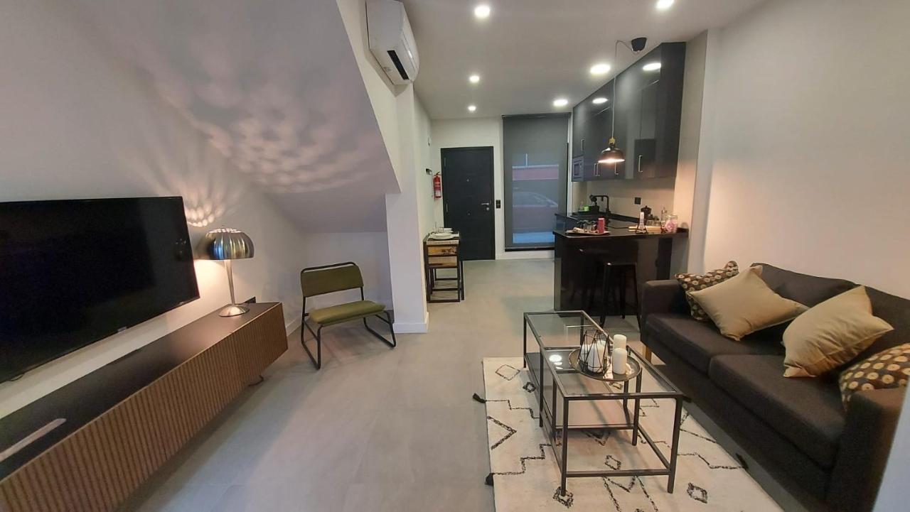 Love Rent4 Malaga Mercedes Buitenkant foto