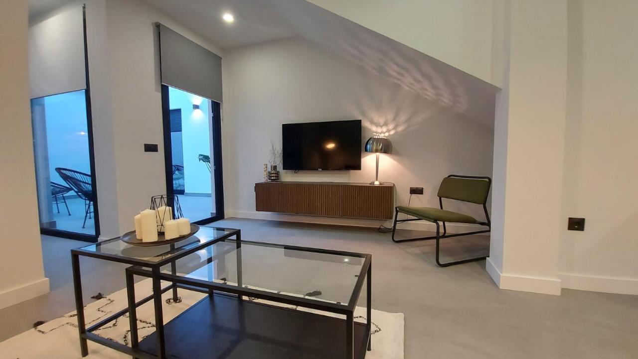 Love Rent4 Malaga Mercedes Buitenkant foto