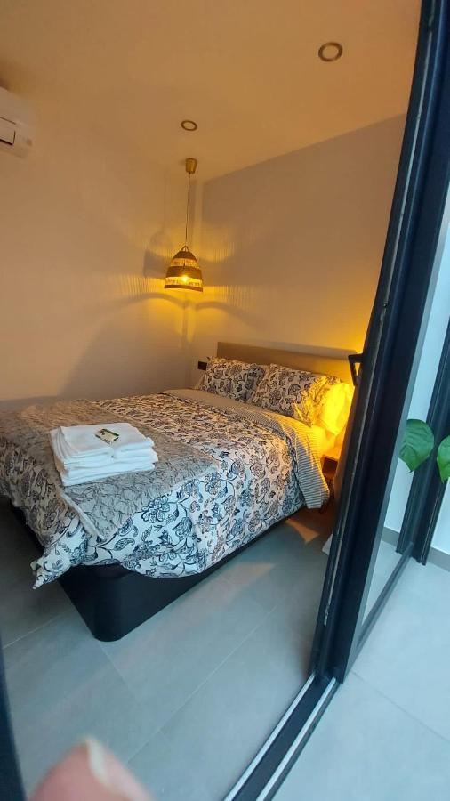 Love Rent4 Malaga Mercedes Buitenkant foto